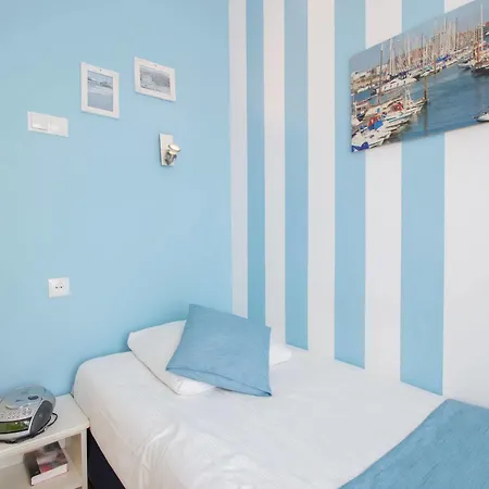 Hotel Mimosa Scheveningen 2* Den Haag